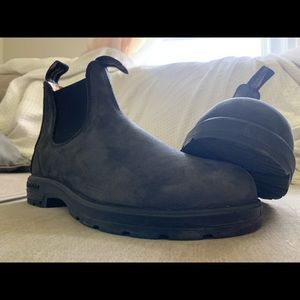 Blundstones Men Size 8 AUS Mens 9